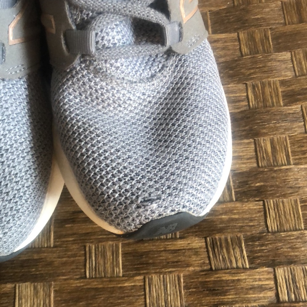 Women’s NB shoes - Picture 5 of 6